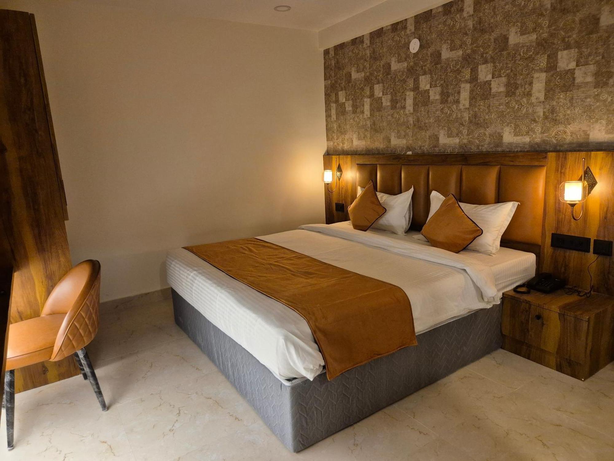Hotel Orange Bhuvanesvar Kültér fotó