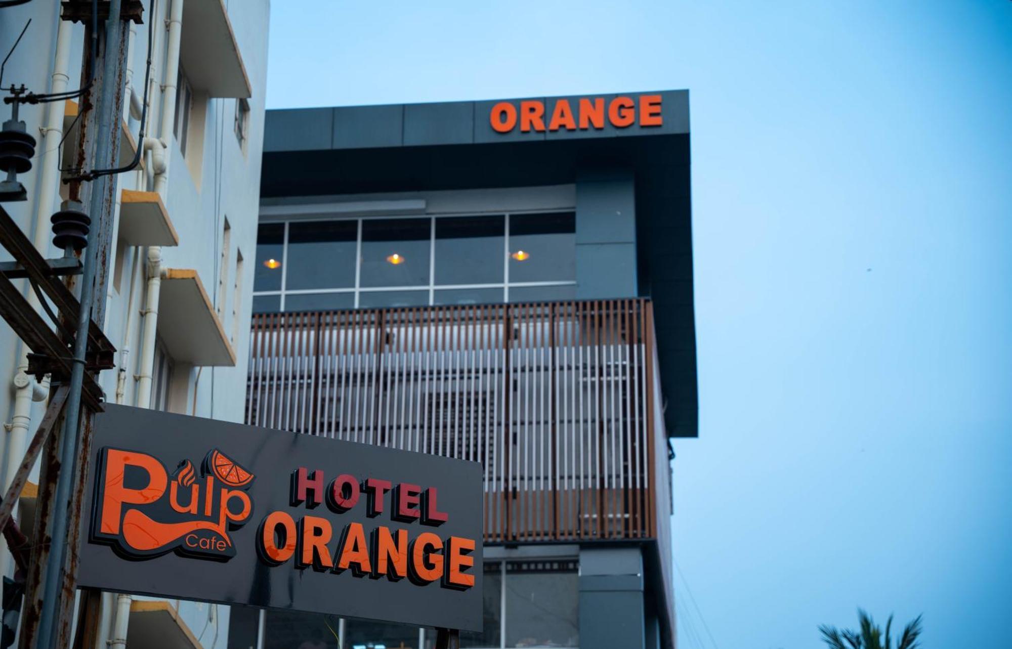 Hotel Orange Bhuvanesvar Kültér fotó