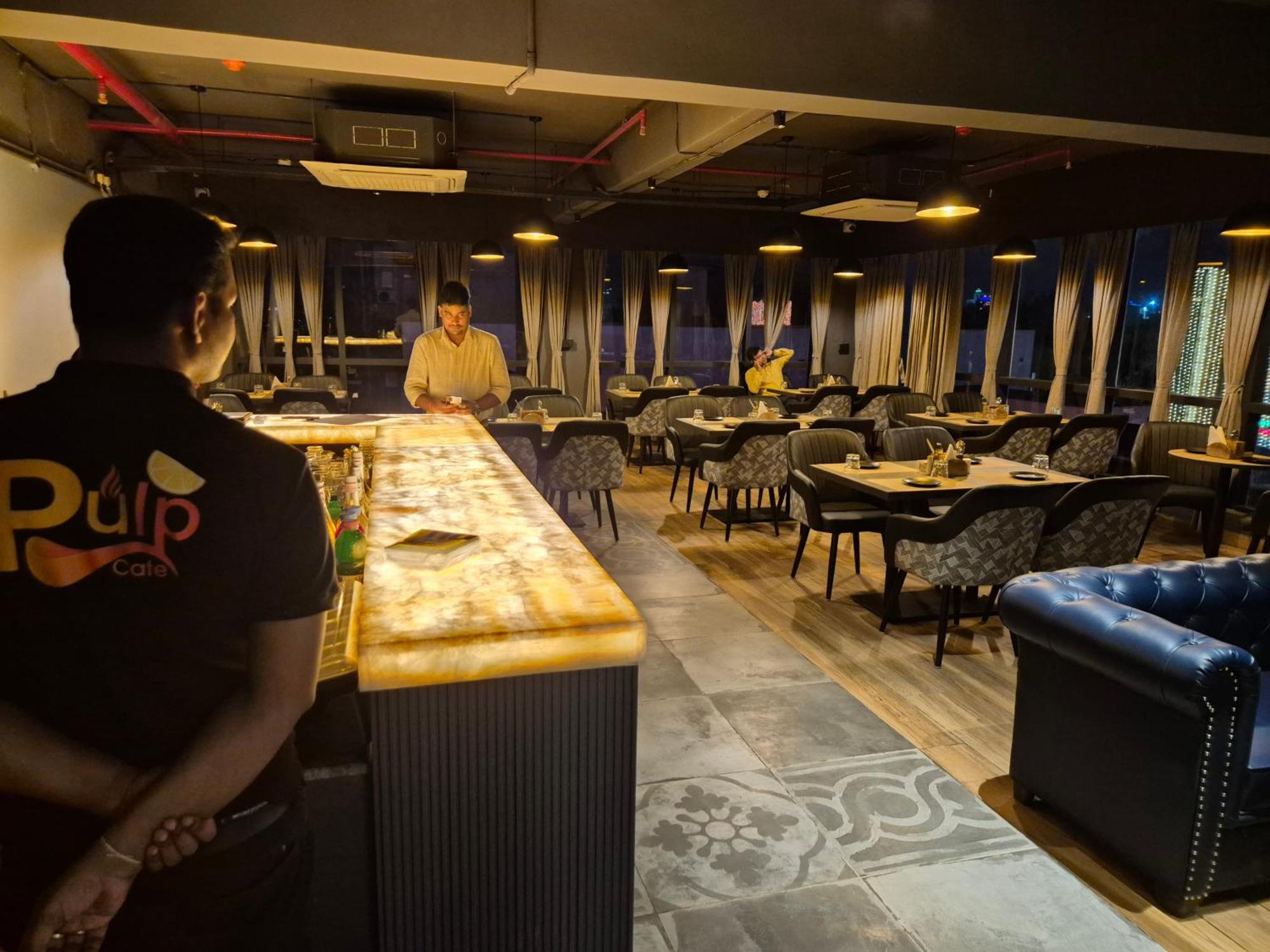 Hotel Orange Bhuvanesvar Kültér fotó